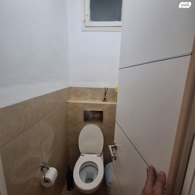 דירת גן, שדרות ביאליק, קרית ים  א', קרית ים