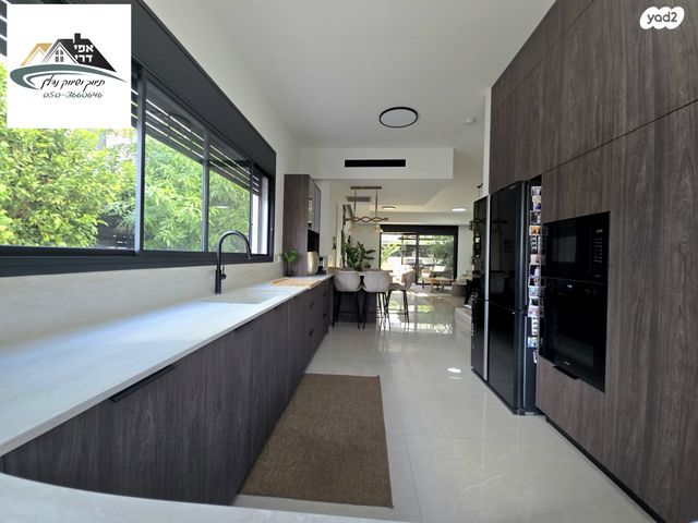 דו משפחתי, השמחה 75, שרונה, כפר יונה