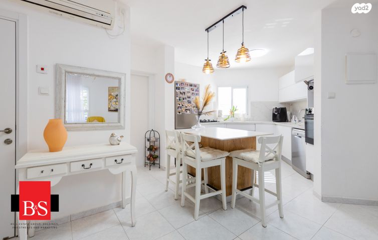 דירה, הדרור 33, קרית רבין, נתניה