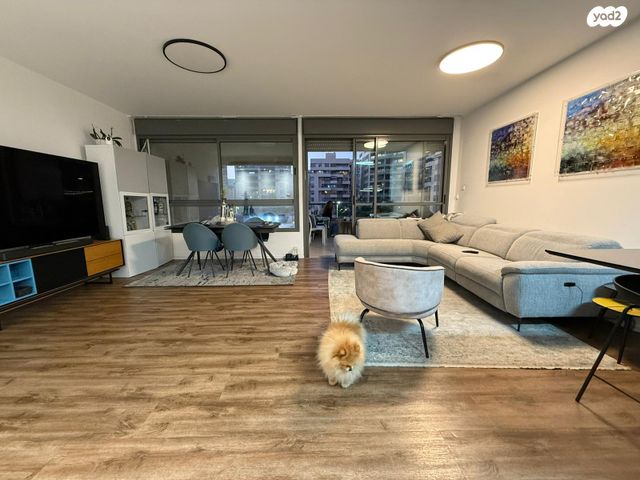 הגוש הגדול, רמת אביב החדשה, נופי ים