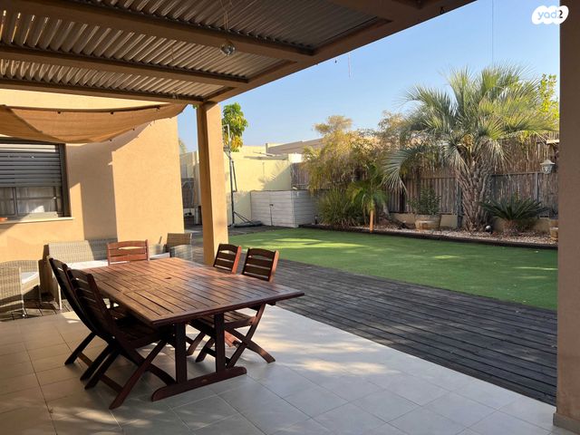 בית פרטי/ קוטג', שאר העיר, עומר