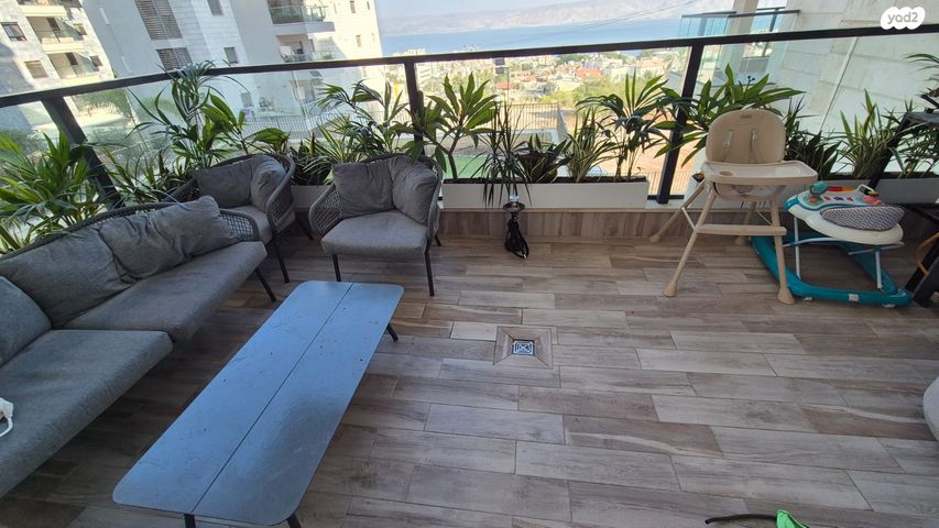 דירת גן, בר כוכבא, אחוזת כנרת, טבריה