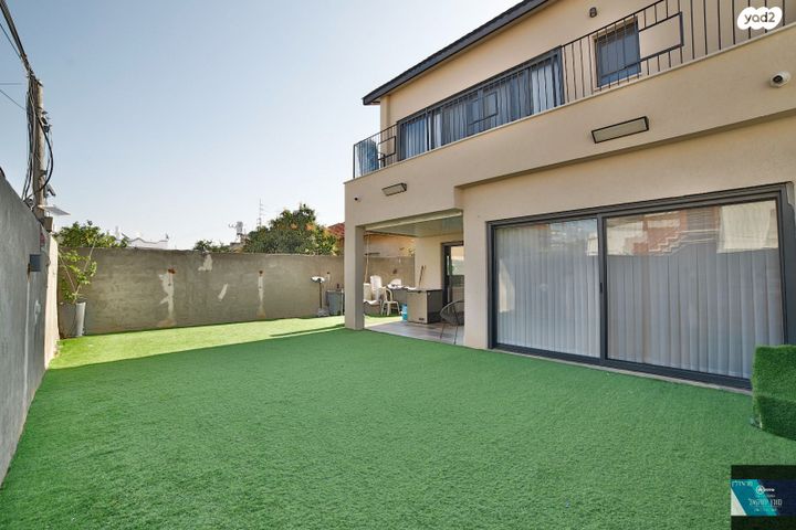 נאות יהודית ונווה ארזים