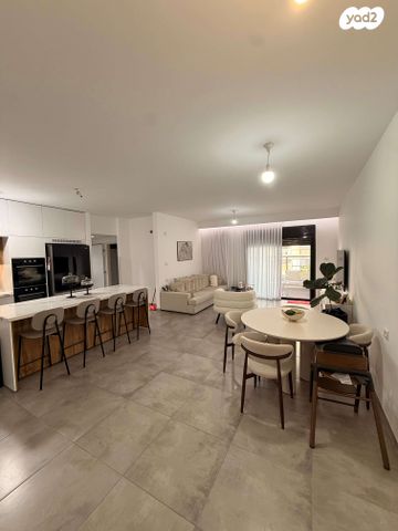 דירה, נתיבות