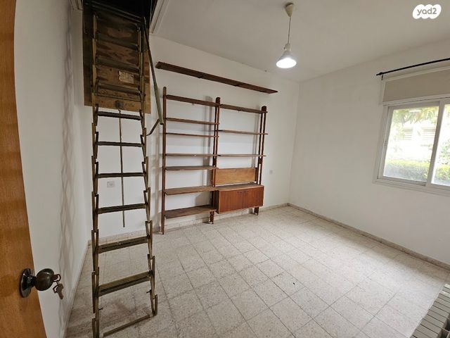 בית פרטי/ קוטג', שבעת המינים, כפר ורדים