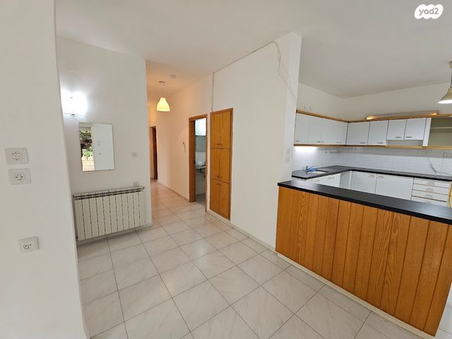 בית פרטי/ קוטג', שבעת המינים, כפר ורדים