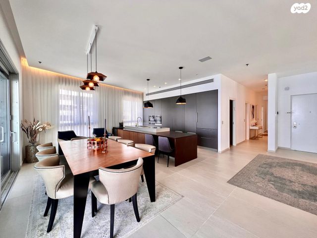 דירה, יוסף לפיד 3, גלי הים, נתניה