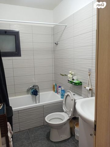 דירה, הרב יוסף שלום אלישיב, קלדוש נוף כינרת, טבריה