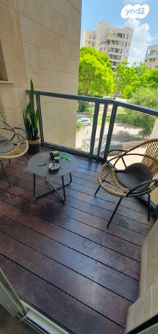 דירה, שדרות לוי אשכול, הגוש הגדול, רמת אביב החדשה, נופי ים, תל אביב יפו