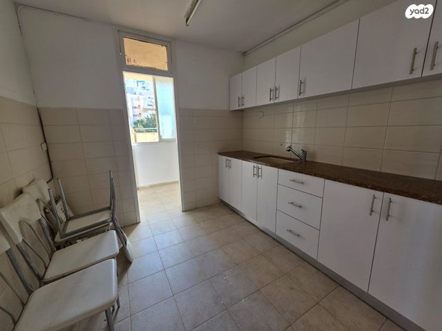 דירה, אבא הלל סילבר, יזרעאליה, חיפה