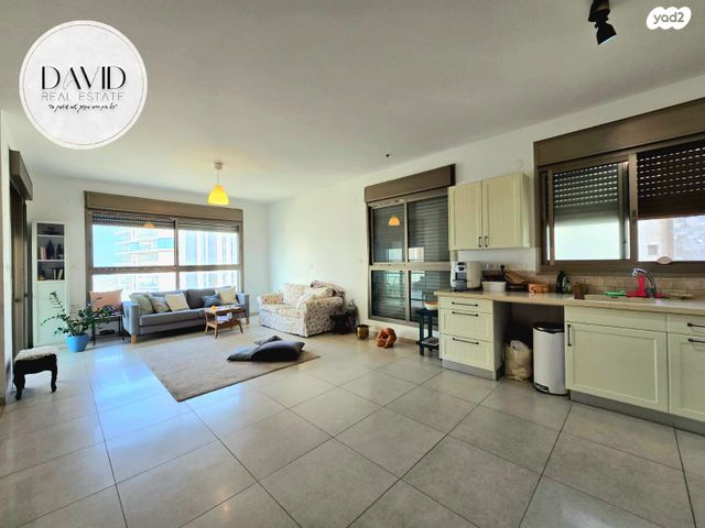 דירה, אדני פז 46, עין הים, חדרה