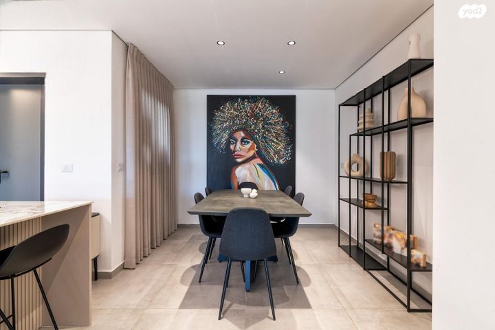 דירת גן, שדרות הרצל, נאות שמיר, יבנה