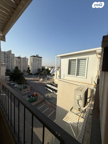 דירה, צמרות, גני אביב, לוד