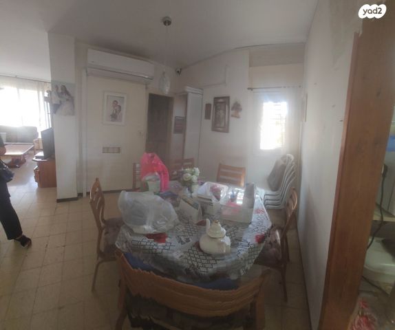 דירה, שכונה א', באר שבע