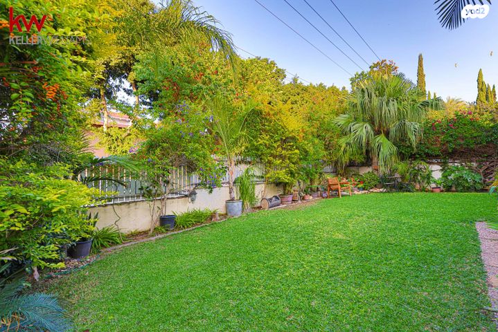 בית פרטי/ קוטג', רעננה