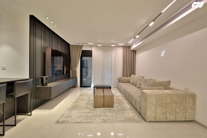 דירה, י.ל. פרץ, אברמסקי, קרית אתא