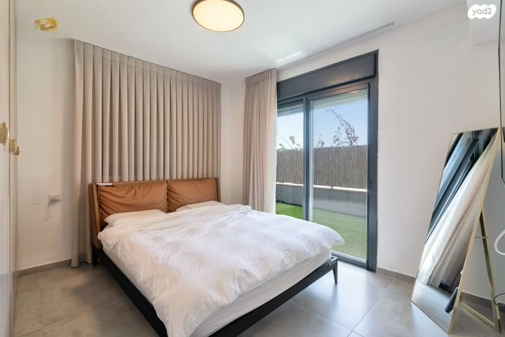 דירת גן, נאות שמיר, יבנה