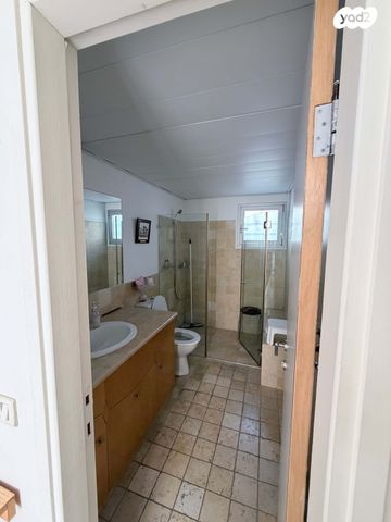 דו משפחתי, נוף העמק, צפת