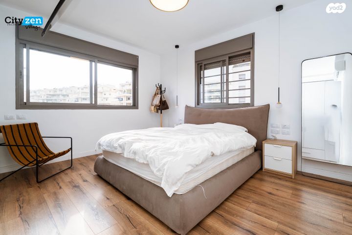 דירה, קדימה צורן