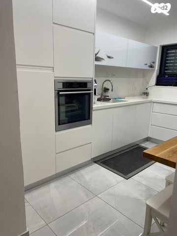 דירת גן, דוד רזיאל, קרית אריה / שיינפלד, בית שמש