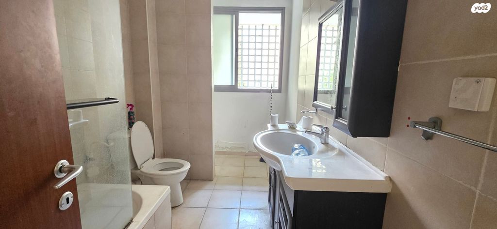 דירה, השרון, הפרחים, כפר סבא