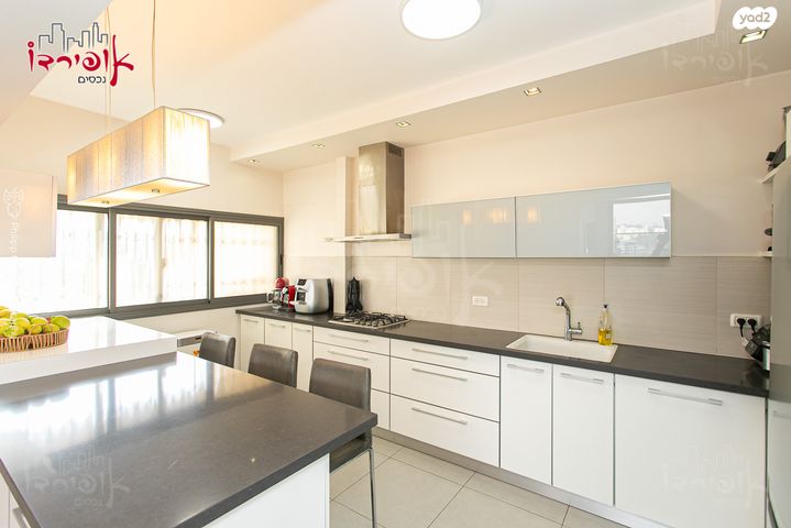 דירה, נעמ"ת, נעמ"ת, חיפה