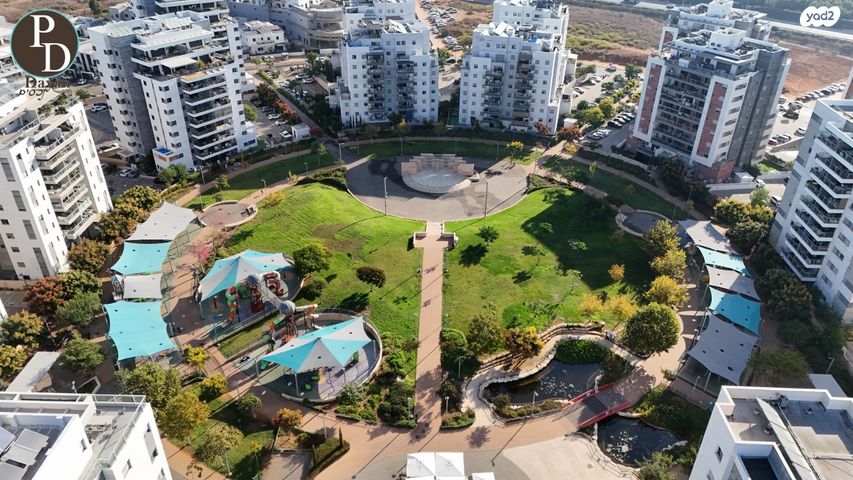 דירה, כפר יונה