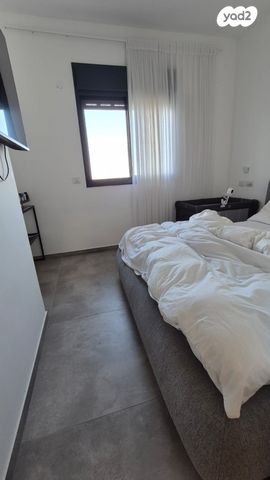 דירת גן, בר כוכבא, אחוזת כנרת, טבריה