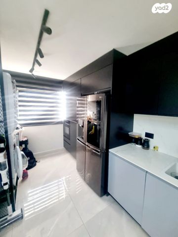 דירה, דרך לוד הירוקה, גני יער, לוד