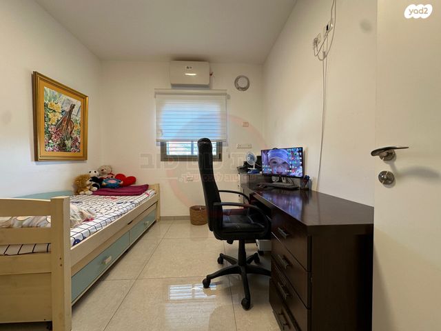 דירה, דבורה הנביאה, רובע יזרעאל סביוני העמק, עפולה