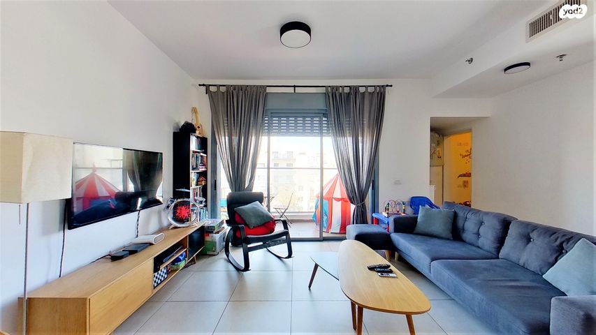 דירה, הרא"ה, נגבה, רמת גן