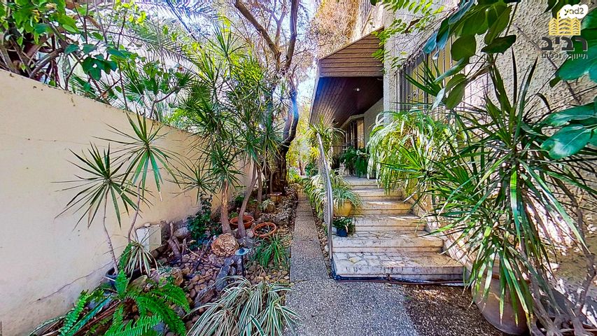 דו משפחתי, אוסישקין 19, ד' / מערב מרכז העיר, רחובות