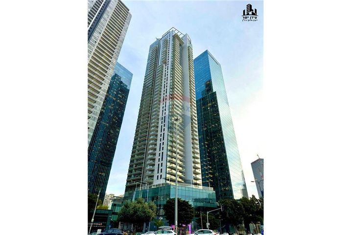 דירה, דרך מנחם בגין 144, מונטיפיורי, הרכבת, תל אביב יפו