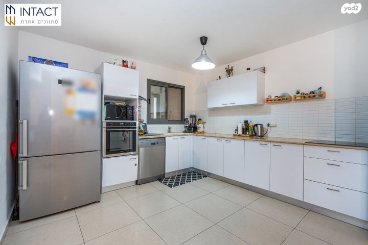 דירה, גפן, החורש, חריש