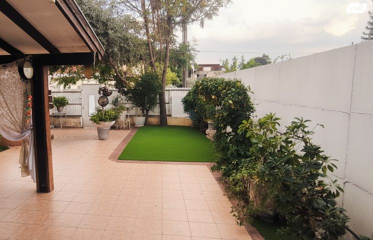 בית פרטי/ קוטג', שמואל דיין, נאות גנים, נתניה