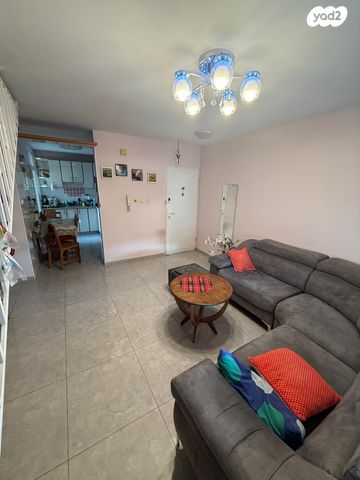 דירה, צמרות, גני אביב, לוד