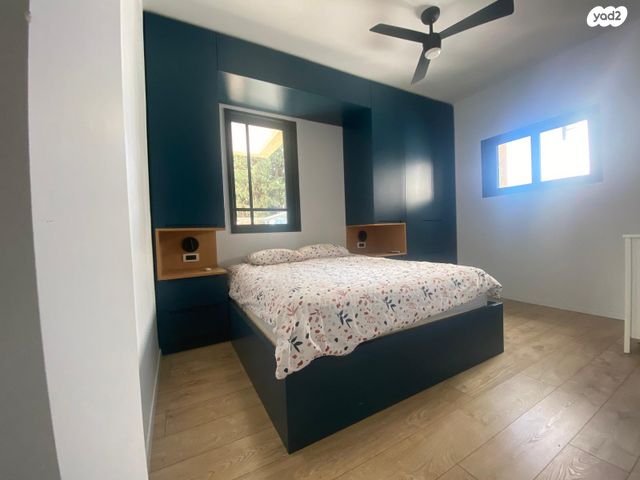 דירה, יגאל אלון, מרכז, הרצליה