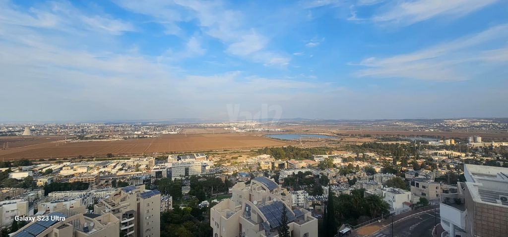 החצב 