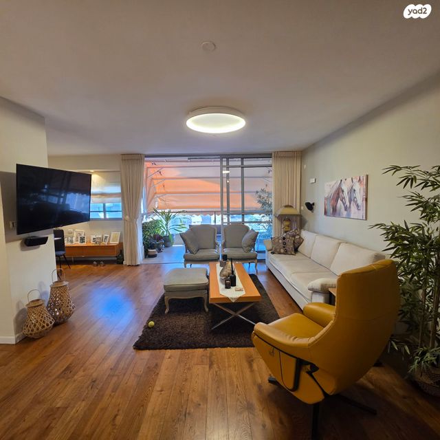 יהושע רבינוביץ 