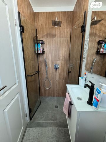 גג/ פנטהאוז, חנה ומיכאל לוין, רביבים, גני ראשון, ראשון לציון