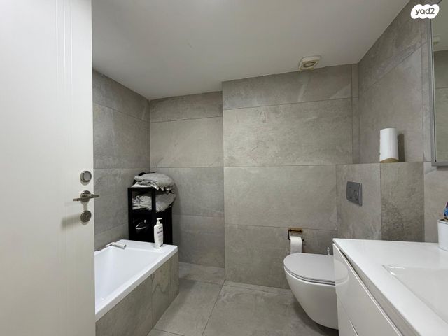 דירת גן, אלעזר בן יאיר, קטמונים, ירושלים