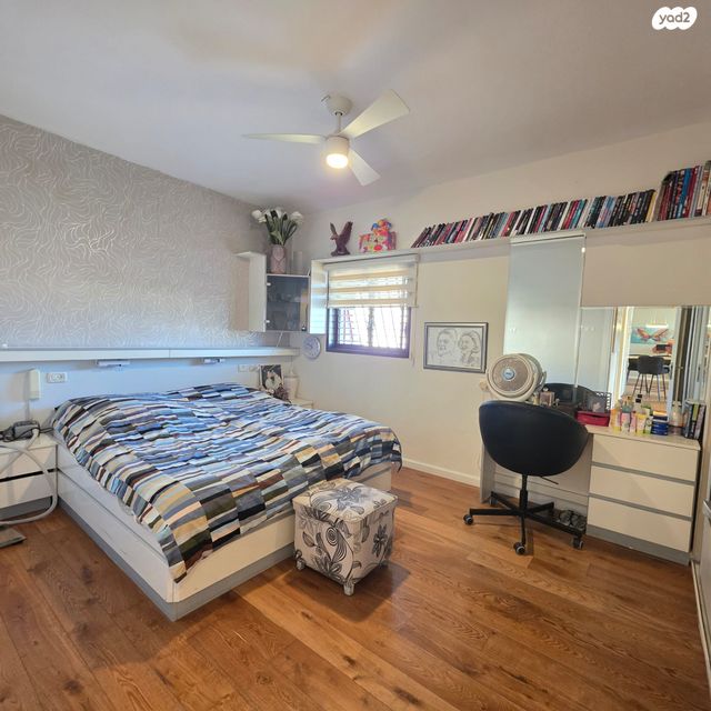 גג/ פנטהאוז, יהושע רבינוביץ, בן גוריון, חולון