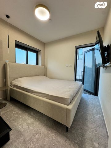 דירה, שדרות ירושלים 1, תל אביב יפו