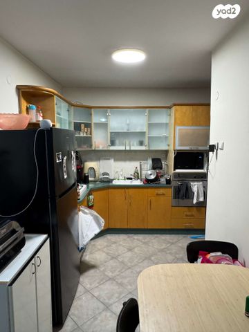 דירה, אחדות העבודה, בורוכוב, גבעתיים