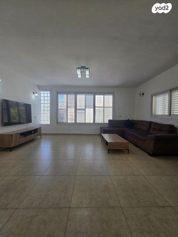 מרכז העיר, סביניה, הוותיקה