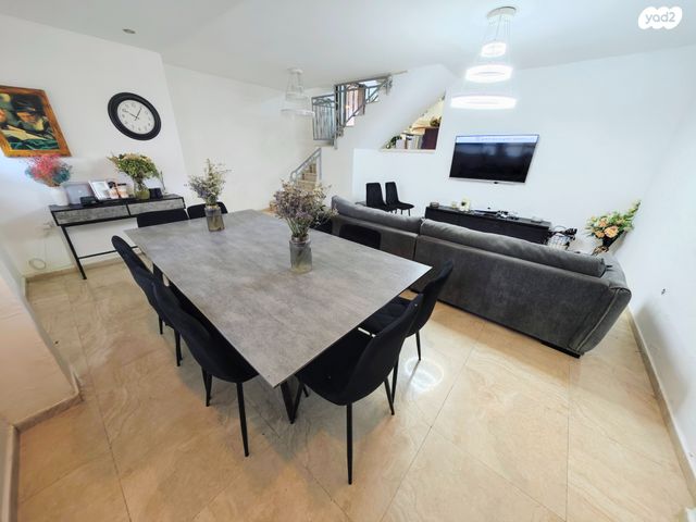 בית פרטי/ קוטג', הגליל 22, אריאל