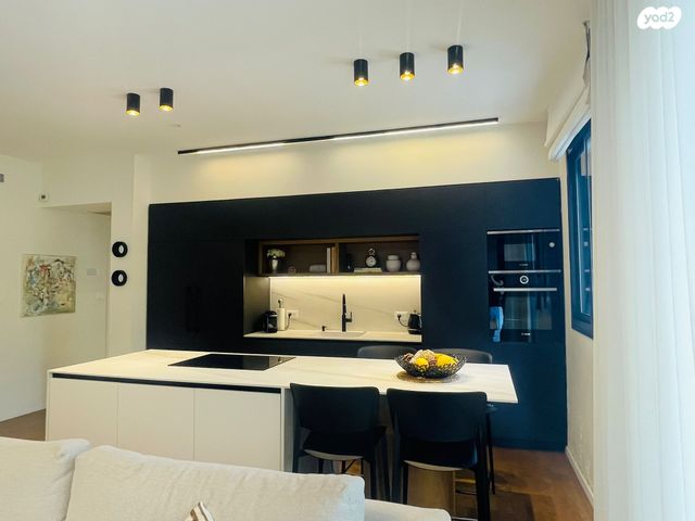 דירה, הדר, רמת השרון