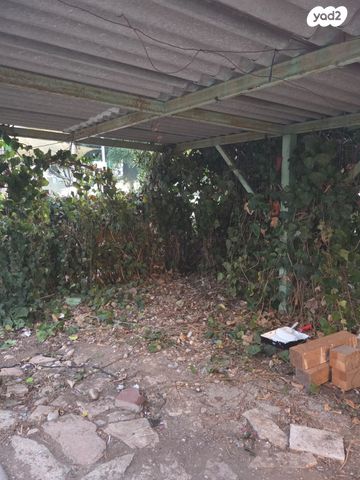 דו משפחתי, הירדן, חבצלת, רחובות