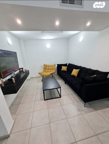 בית פרטי/ קוטג', משעול קיפוד, שכונה ה', באר שבע