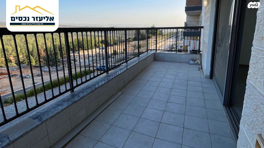 דירה, האחים, נווה שמיר רמת בית שמש ה-1, בית שמש